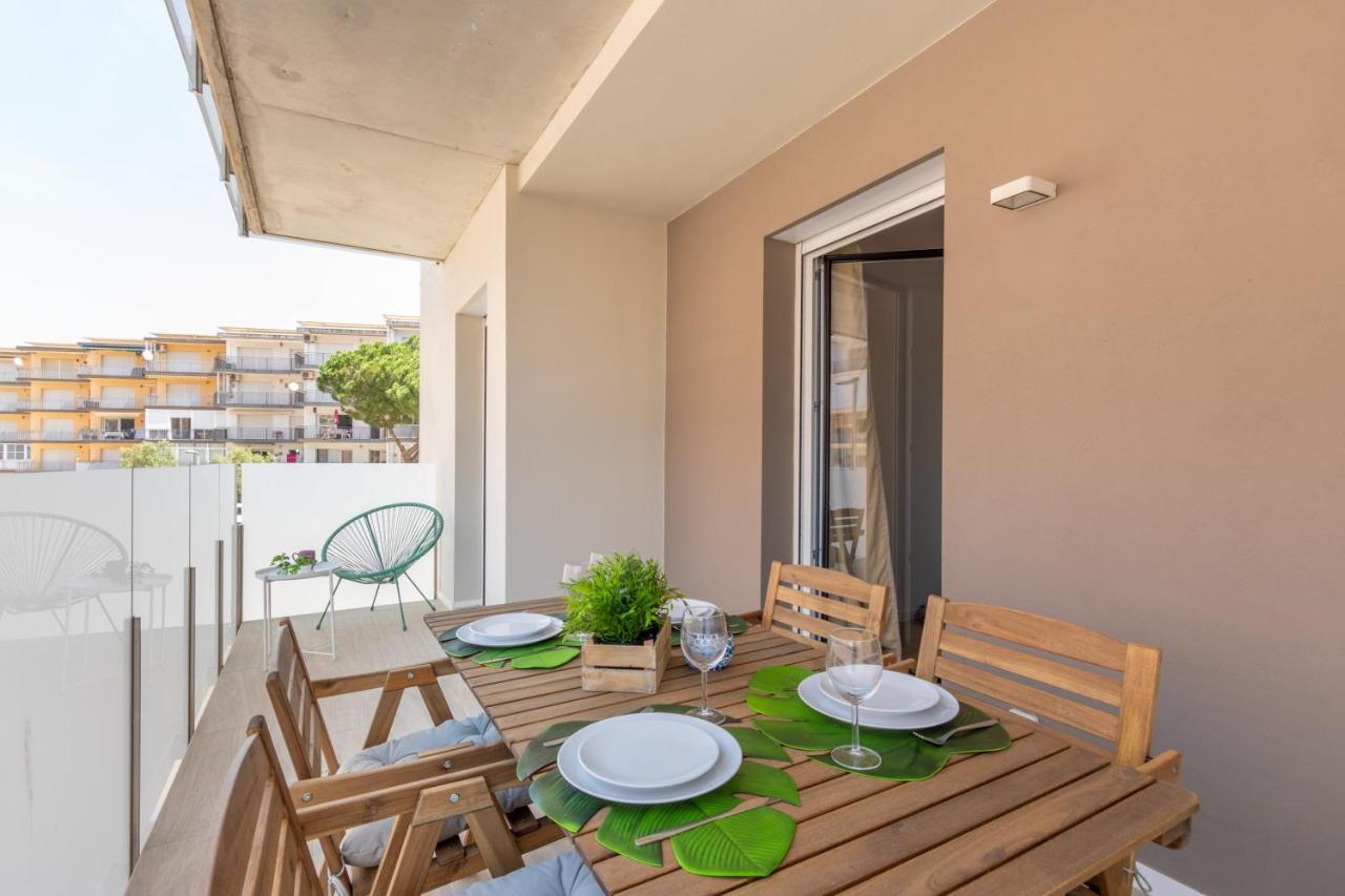 M A R I V E N T 01 Appartement Roses