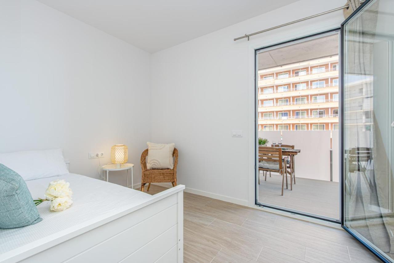 M A R I V E N T 01 Apartamento Rosas